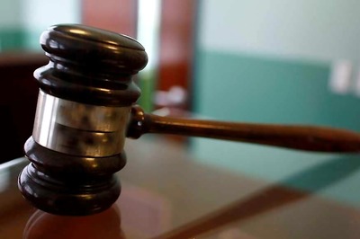 Court Issues Bailable Warrant Against Swami Chinmayanand