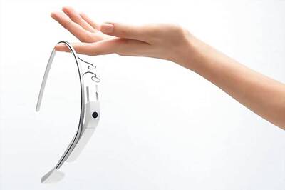 Google not giving up on Glass, readying it for users: Eric Schmidt