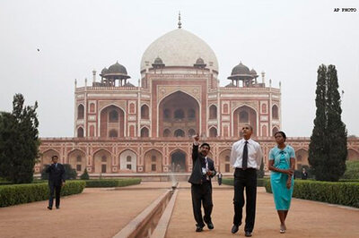 Obama visits 'spectacular' Humayun's Tomb