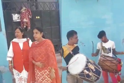 Kanpur Man Brings Divorced Daughter Home With 'Band Baja', Watch Video