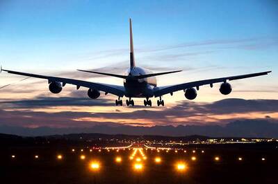 Book Your Flights Hassle-free With Ixigo App