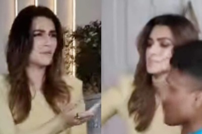 Kriti Sanon Squats to Fulfil Selfie Request of a Fan, Leaves Internet Impressed; Watch