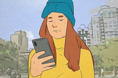 What Does the ???? Neutral Face Emoji Mean?