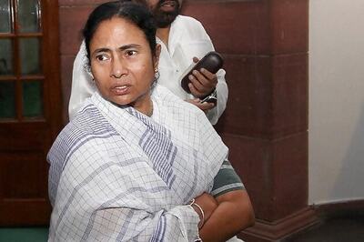 Cartoon row: Mamata warns Facebook, Twitter