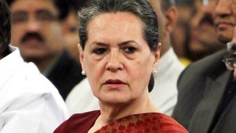 Cong rally: Oppn trying to weaken democracy, says Sonia
