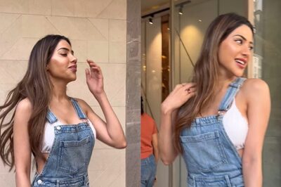 Sexy! Nikki Tamboli Raises The Temperature In White Bralette; Watch Hot Video