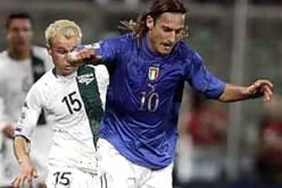 Japan tackle Socceroos, Italy begin WC