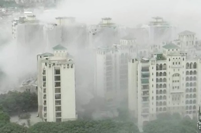 Noida’s Supertech Twin Towers Razed: Residents, Brace for Eye Irritation, Dust Allergy, Coughing