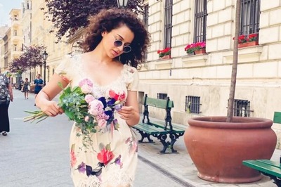 Kangana Ranaut Poses As 'Bolly Bimbo' on the Streets of Budapest, See Her 'Self-indulgent' Pics