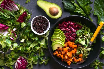 Clean Food: A Growing Industry Riding the Wave of Health Consciousness