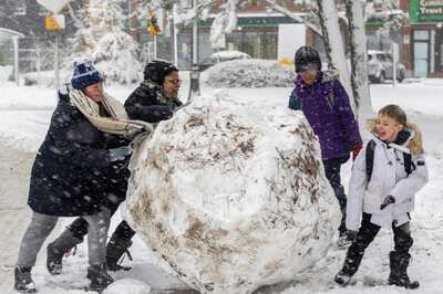 In a ‘Historic’ First, Canada’s Atlantic Coast Buried in Three Feet of Snow