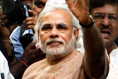 Modi ready to say sorry over remark against Sonia