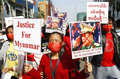 US Slaps Sanctions on 10 Current and Ex-Military Officers, 3 Entities Who Led Coup in Myanmar