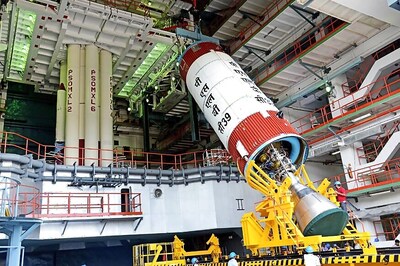 ISRO's Navigation Satellite Launch Fails as PSLV Stumbles at Last Stage