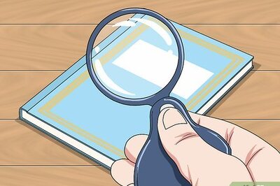 How to Determine the Reading Level of a Book