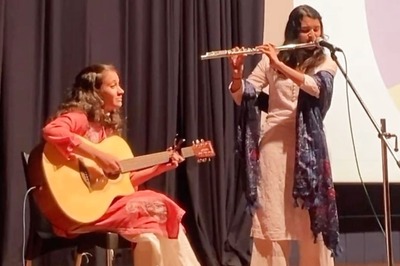 Viral Video: Shah Rukh Khan's Besharam Rang Gets Unique Twist By Pune College Students