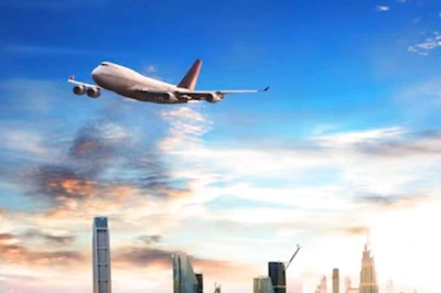 'Frequent Flyer' Takes 200 Flights in a Year to Rob Co-Passengers, Buys Hotel in Delhi