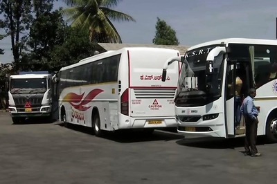 Transport Employees Stir in Karnataka Enters Second Day; Bus Services Hit