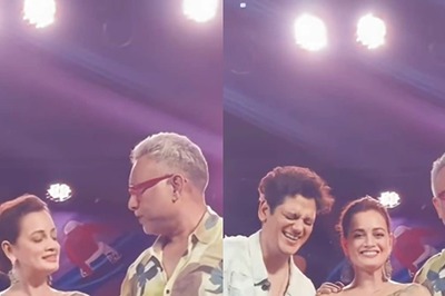 Anubhav Sinha Asks Dia Mirza Before Putting His Hand On Her Shoulder, Vijay Varma Reacts; Video Goes Viral