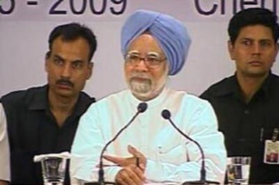 PM takes Lanka-Tamil route to woo Karuna