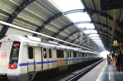 Delhi Metro's Blue Line Services Delayed Due to Passenger on Track at Tilak Nagar Station