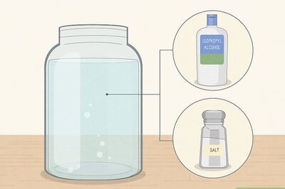 How to Clean a One Hitter with Alcohol, Vinegar & More