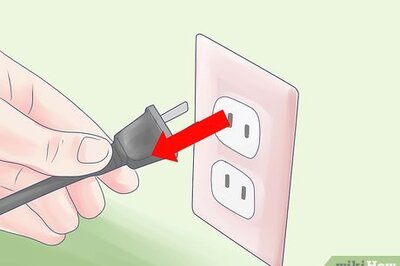 How to Check a Thermostat in a Dryer