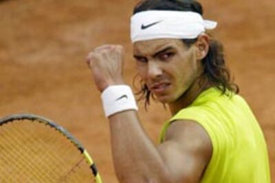 Nadal downs Federer, equals Vila