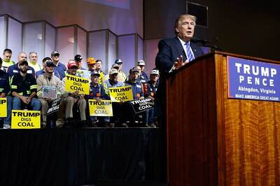 Hijab-Clad Muslim Woman Evicted From Donald Trump Rally