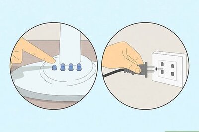 2 Ways to Clean a Round Oscillating Fan