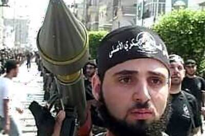 Hamas hits back, fires rockets at Israel