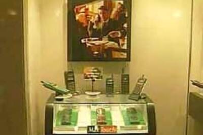 Decks cleared for 3G mobile rollout