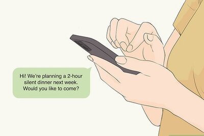 How to Host a Silent Dinner