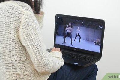 How to Do Some Basic Club Dance Moves