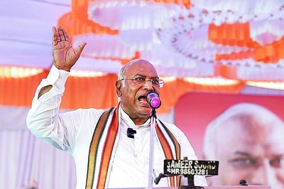 BJP Leaders Planning to 'Assassinate' Mallikarjun Kharge Ahead of K'taka Elections, Claims Congress
