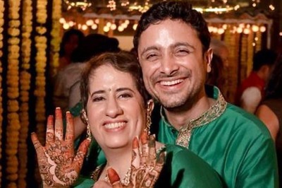 Guneet Monga, Fiancé Sunny Kapoor Are All Smiles In Blissful Pictures from Their Mehendi; See Post