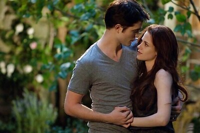 Are Kristen Stewart, Robert Pattinson meeting secretly?