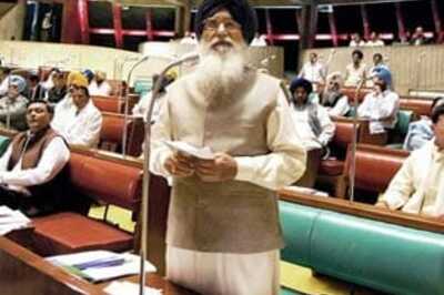 Cong manifesto copy of SAD-BJP programmes: Badal