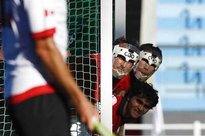 Karnataka, Jharkhand in National Hockey quarters