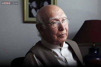 Pakistan won't invite J&K speaker to Commonwealth Parliamentary Conference: Sartaj Aziz