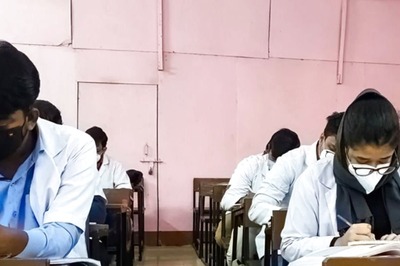 Tamil Nadu Govt Asks Centre to Sanction Additional 800 Seats for Medical Colleges