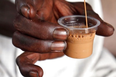 MP: Show-cause Notice to Official for Serving Cold Tea to CM Cancelled After Uproar