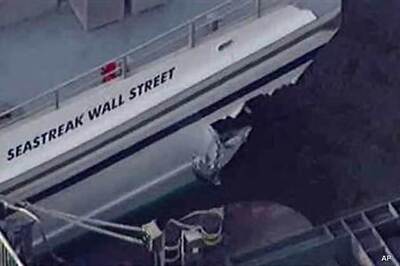 US: Ferry strikes NYC dock; at least 50 are injured