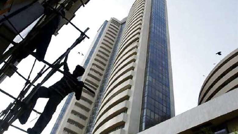 Sensex rises 380 points to 3-week high; banking stocks in limelight