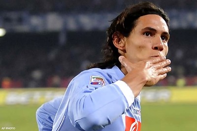 PSG not interested in Cavani, says Leonardo