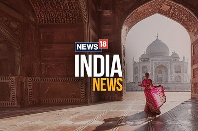 Explosions hit U.S. coalition supply convoys in Iraq: sources, military