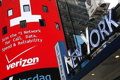 Verizon to make bid for Yahoo's web business, Japan subsidiary: Report