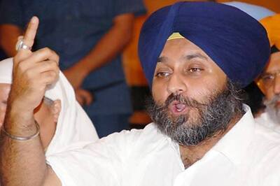 Deputy CM Sukhbir Singh Badal demands to take up turban issue with Canadian