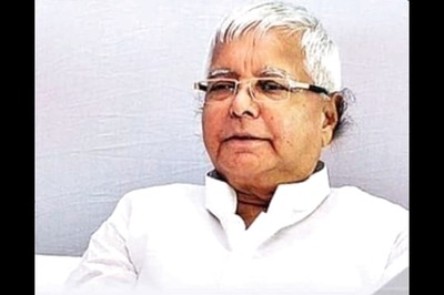 Lalu Set Free After Completion of Bail Formalities, to Stay in AIIMS Delhi for Treatment