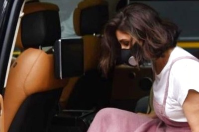 Anushka Sharma Resumes Work After Returning From Dubai, Clicked in Mumbai After Three Months